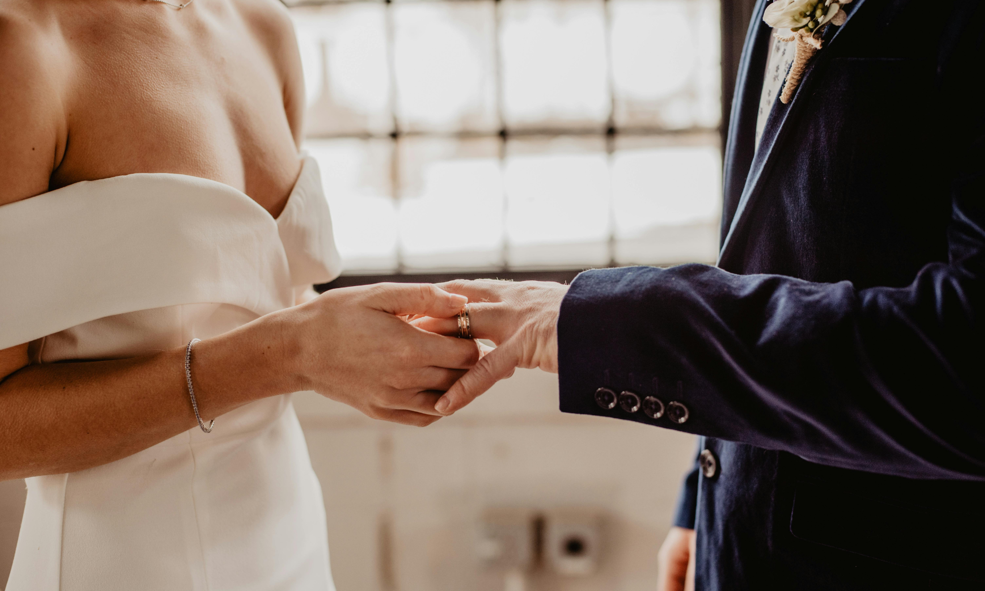 Qual é o melhor horário para fazer a cerimônia do seu casamento?